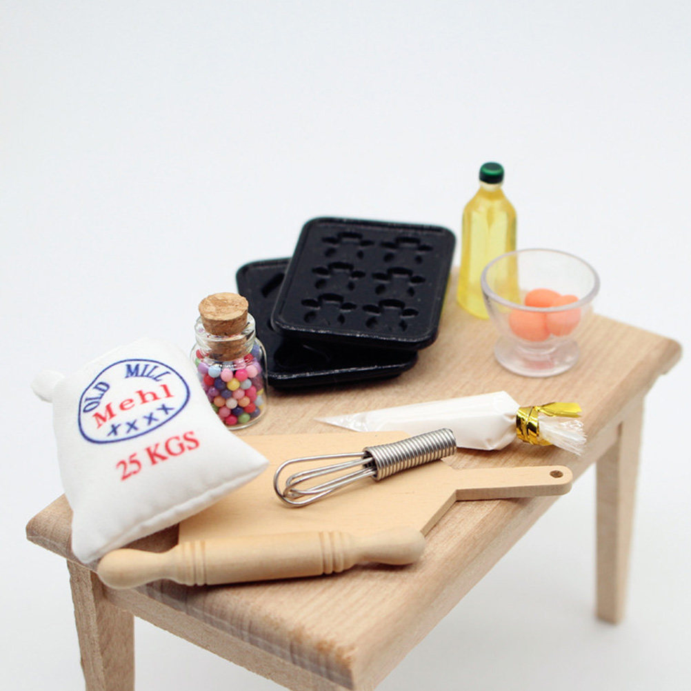 مجموعة صواني خبز صغيرة واقعية  - مراجعة Kitchen Kids Baking Set وسعره